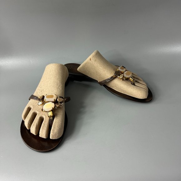 NWT Giuseppe Zanotti Design Leather Flip-flop with Gem Size 40.5